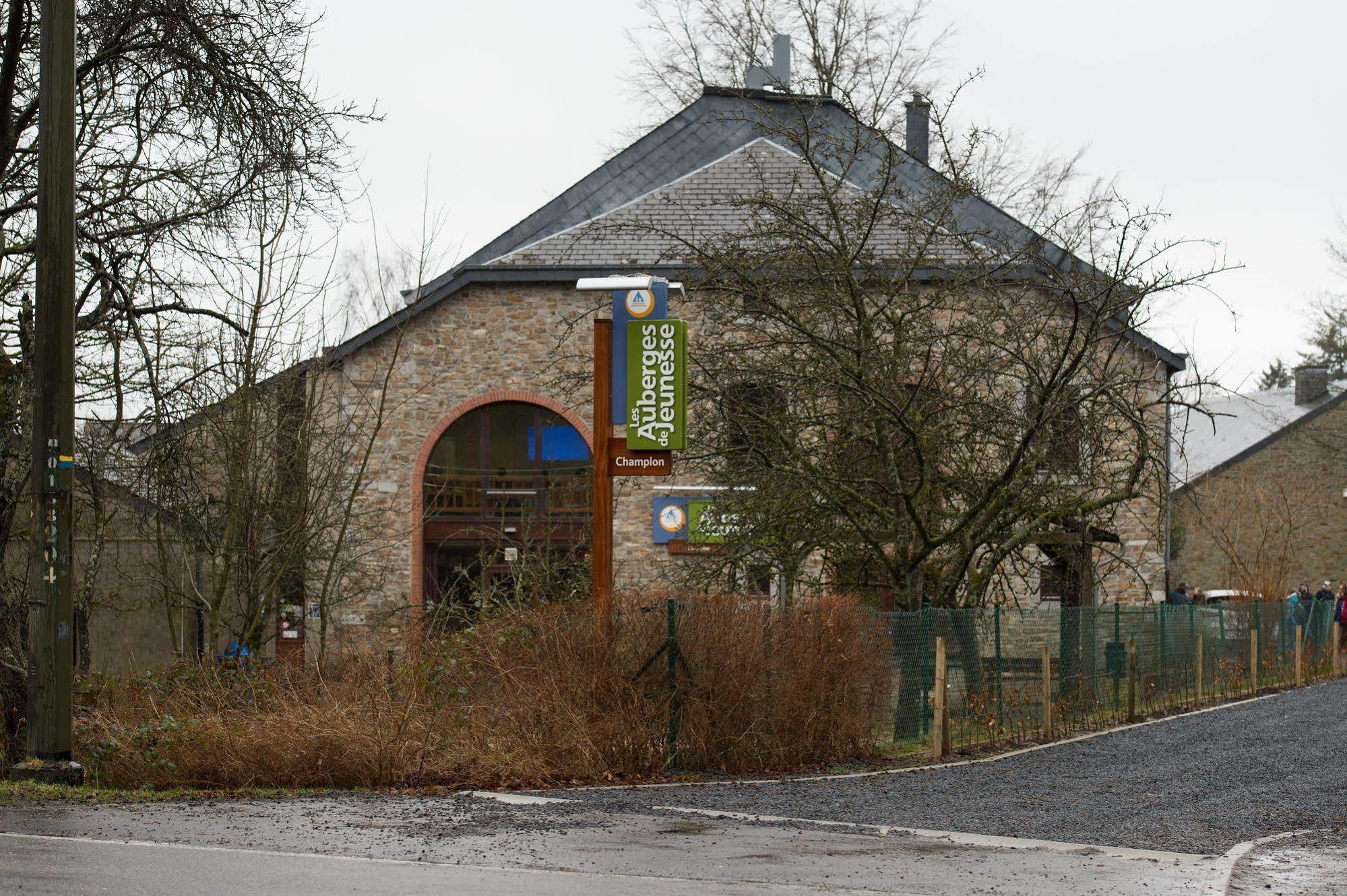 Auberge De Jeunesse De La Roche - Champlon Tenneville Εξωτερικό φωτογραφία